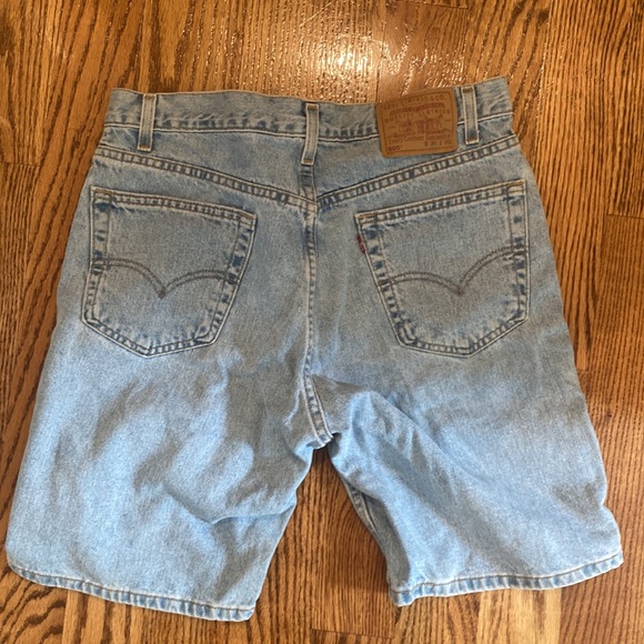 505 Regular Fit Vintage Levi Shorts size 34 - Picture 2 of 2